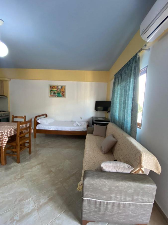 Apartment Dosti *