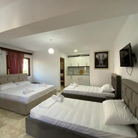 Dosti Apartment Ksamil Exteriör bild