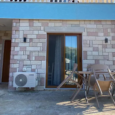 Dosti Apartment Ksamil Exteriör bild