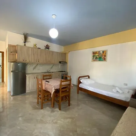 Dosti Apartment Ksamil Exteriör bild